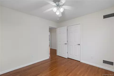 Bedroom - 9 Ralph Brach Dr, Shawangunk, NY 12589 photo 6 of 6