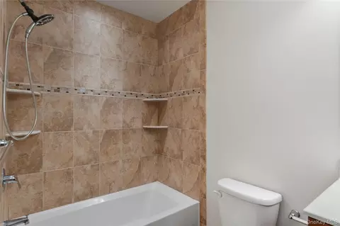 Bath - 9 Ralph Brach Dr, Shawangunk, NY 12589 photo 1 of 4