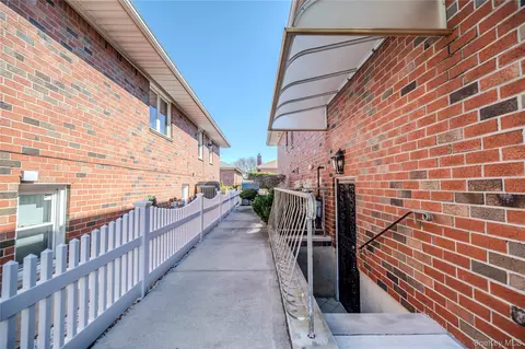 3-25 149th St, New York, NY 11357 photo 29