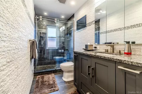 3-25 149th St, New York, NY 11357 photo 20