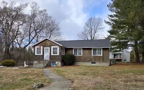 14 Lowell Rd, Kent, NY 10512