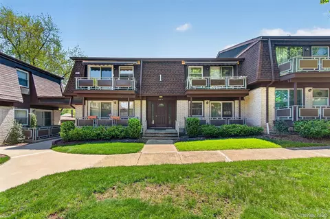 1 Church Ln #N, Clarkstown, NY 10989