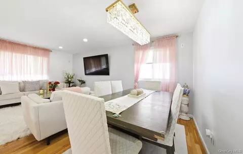 Dining - 38 Sutton St, Hempstead, NY 11550 photo 1 of 1
