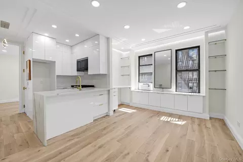 741 W End Ave #4B, New York, NY 10025