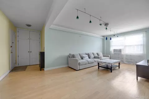 Living - 78-42 Main St #3J, New York, NY 11747 photo 1 of 3
