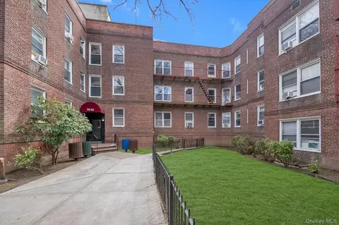 Other - 78-42 Main St #3J, New York, NY 11747 photo 2 of 5
