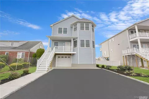 718 Guy Lombardo Ave, Freeport, NY 11520