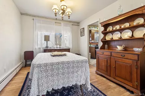 Dining - 24 Highview Rd, New Castle, NY 10562 photo 1 of 2