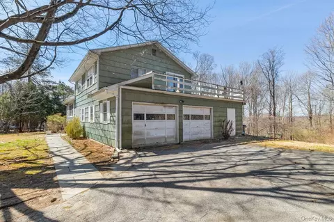 Exterior - 24 Highview Rd, New Castle, NY 10562 photo 8 of 8