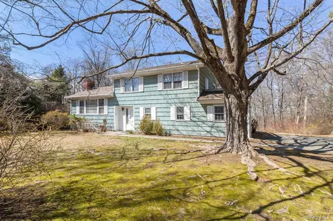 Exterior - 24 Highview Rd, New Castle, NY 10562 photo 1 of 8