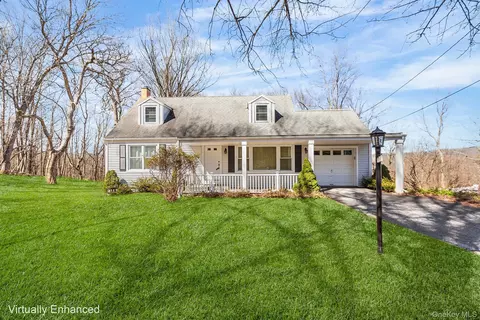 3483 Overlook Ave, Yorktown, NY 10598
