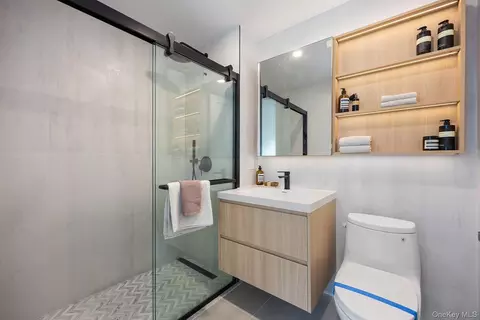 Bath - 35-30 146 St #306, Flushing, NY 11354 photo 1 of 2
