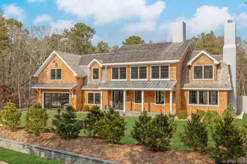 142 Six Pole Hwy, Wainscott, NY 11975