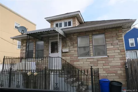 1382 Mcbride St, Far Rockaway, NY 11691