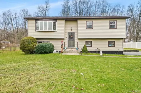 24 Marc Ter, Monroe, NY 10950