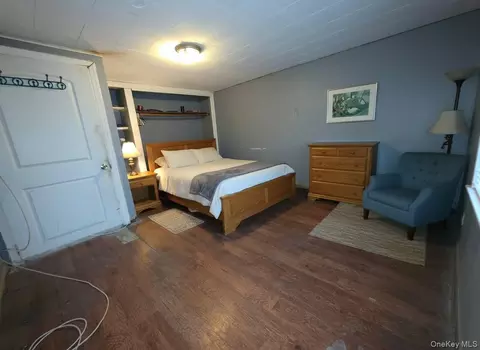 Bedroom - 863 North St, Peekskill, NY 10566 photo 4 of 4