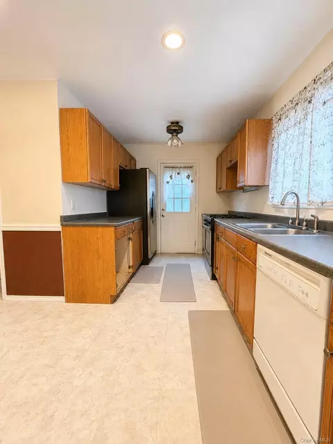 Other - 863 North St, Peekskill, NY 10566 photo 5 of 9
