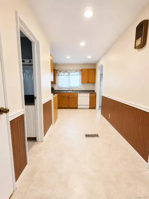 Other - 863 North St, Peekskill, NY 10566 photo 6 of 9