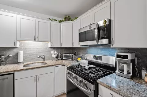 Kitchen - 12 Field Ct #D, Fishkill, NY 12524 photo 1 of 3