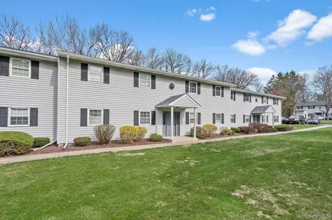 Exterior - 12 Field Ct #D, Fishkill, NY 12524 photo 3 of 4