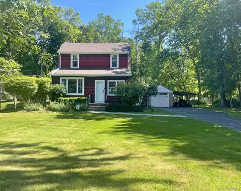253 Maple Rd, Clarkstown, NY 10989