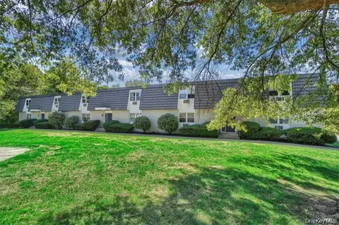 5 White Gate Rd #A, Wappinger, NY 12590