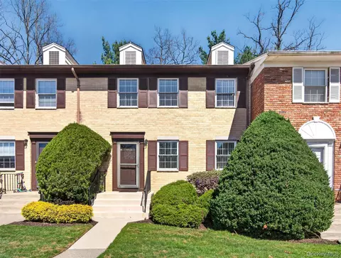 443 Genesee Ct, Ramapo, NY 10901