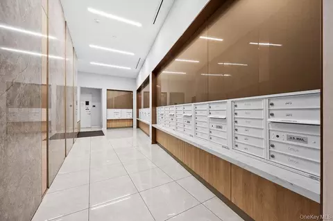 Entry Way - 136-18 Maple Ave #9A, New York, NY 11355 photo 4 of 5