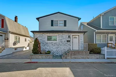 78 Claridge Ave, Elmont, NY 11003