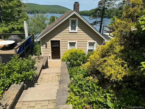 1080 Route 292, Holmes, NY 12531