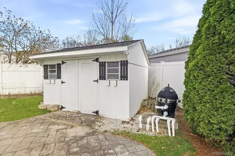 Exterior - 8 Eagle Ln, Poughkeepsie, NY 12601 photo 5 of 5