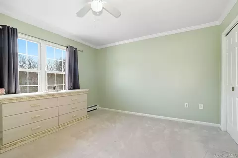 Bedroom - 8 Eagle Ln, Poughkeepsie, NY 12601 photo 1 of 5