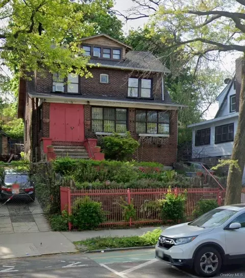 1876 University Ave, New York, NY 10453