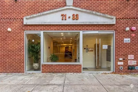 7133 162nd St #4B, Fresh Meadows, NY 11365