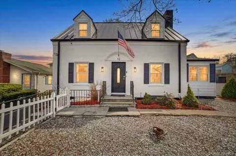 12 N Lawn Ave, Greenburgh, NY 10523