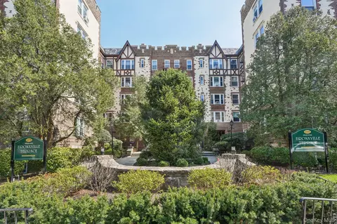 1468 Midland Ave #2C, Yonkers, NY 10708