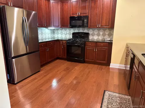 Kitchen - 246 Regency Dr, Fishkill, NY 12524 photo 1 of 2