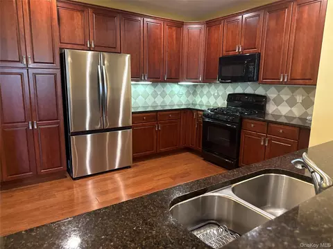 Kitchen - 246 Regency Dr, Fishkill, NY 12524 photo 2 of 2