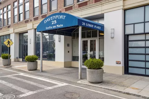 25 Leroy Pl #212, New Rochelle, NY 10805