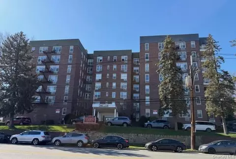 125 Bronx River Rd #7A, Yonkers, NY 10704