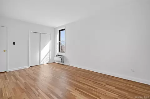 Bedroom - 5235 Post Rd #5A, New York, NY 10471 photo 3 of 3