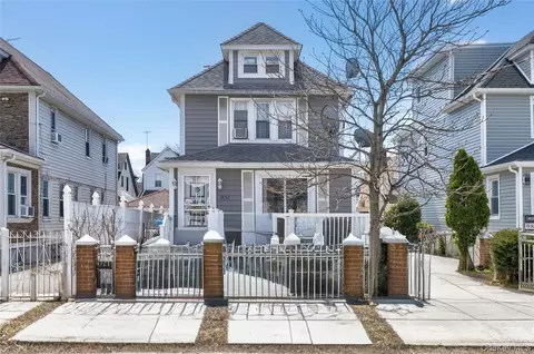 19132 113th Ave, New York, NY 11412