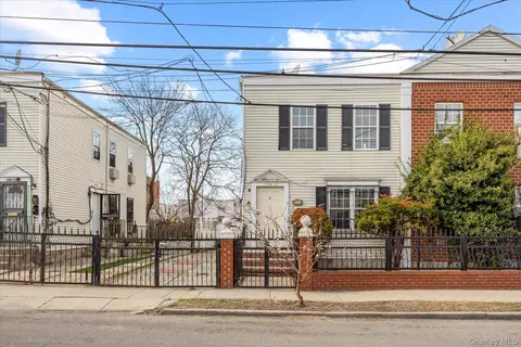 15417 108th Ave, Jamaica, NY 11433