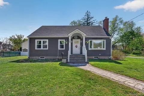 720 Meadow St, Mamaroneck, NY 10543