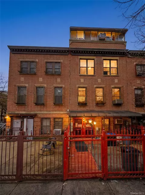 360 S 3rd St, Brooklyn, NY 11211