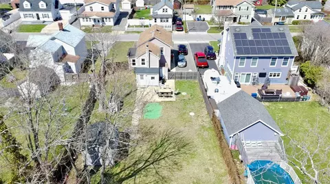View/Area - 32 Pearl St, Patchogue, NY 11772 photo 3 of 4