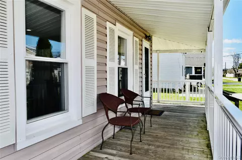 Exterior - 32 Pearl St, Patchogue, NY 11772 photo 11 of 13