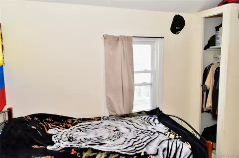 Bedroom - 32 Pearl St, Patchogue, NY 11772 photo 6 of 6