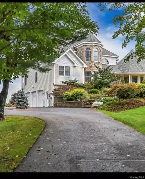 345 Mountain Rd, Mamakating, NY 12721