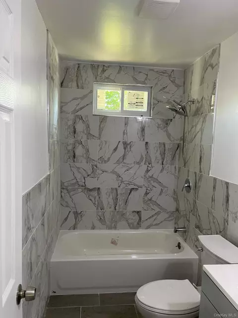 Bath - 54 Ash St, Central Islip, NY 11722 photo 1 of 3